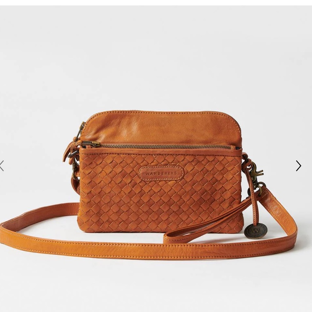 Wanderers Travel Co Murano Woven Crossbody clutch